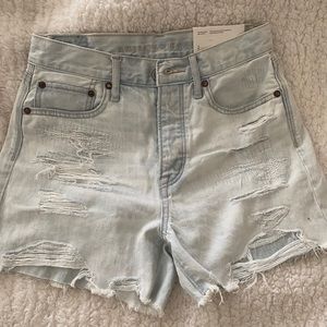American eagle 90s boyfriend shorts NWT